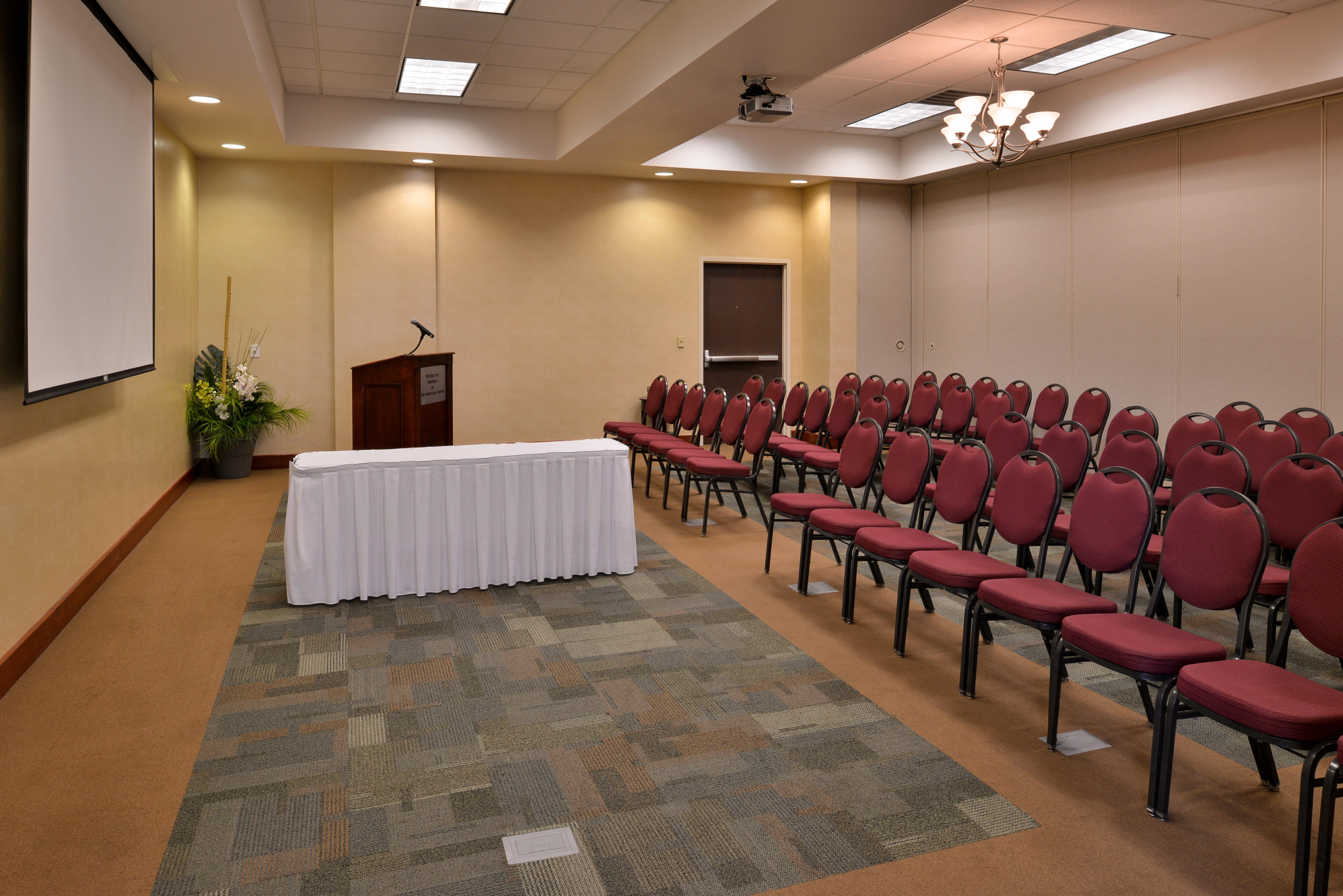 Hotel At The American Center By Ihg Madison