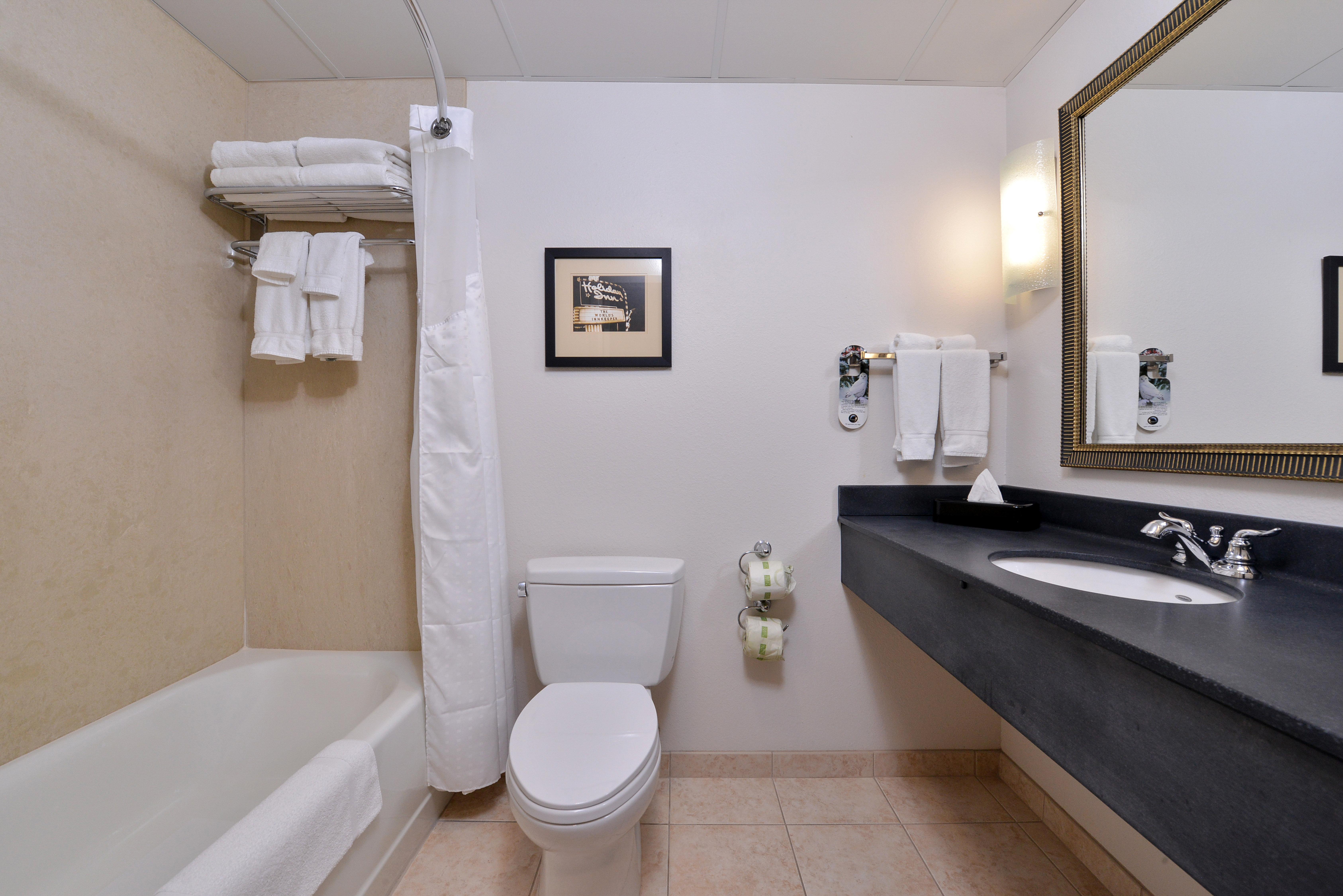 Hotel At The American Center By Ihg Madison