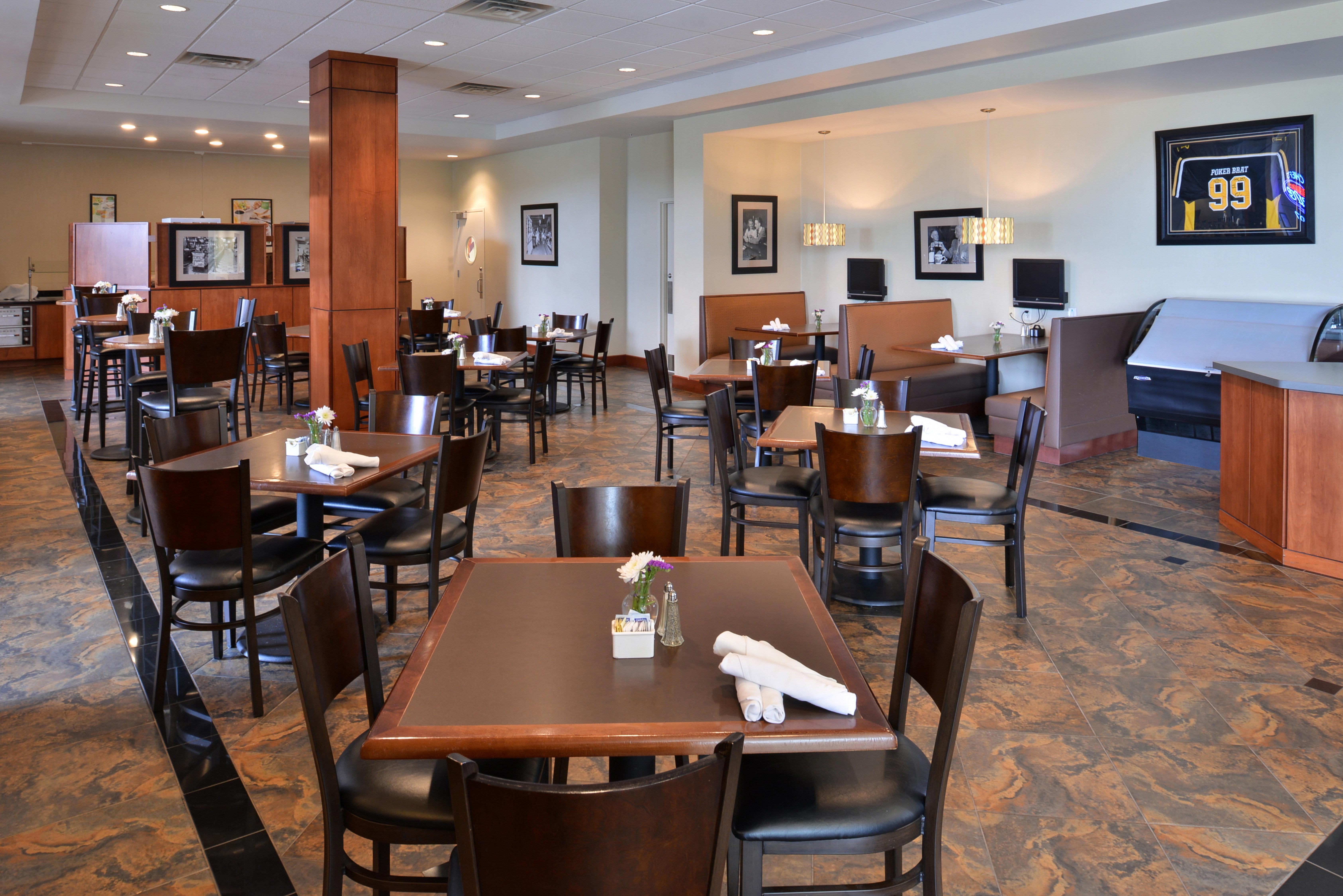 Hotel At The American Center By Ihg 3*