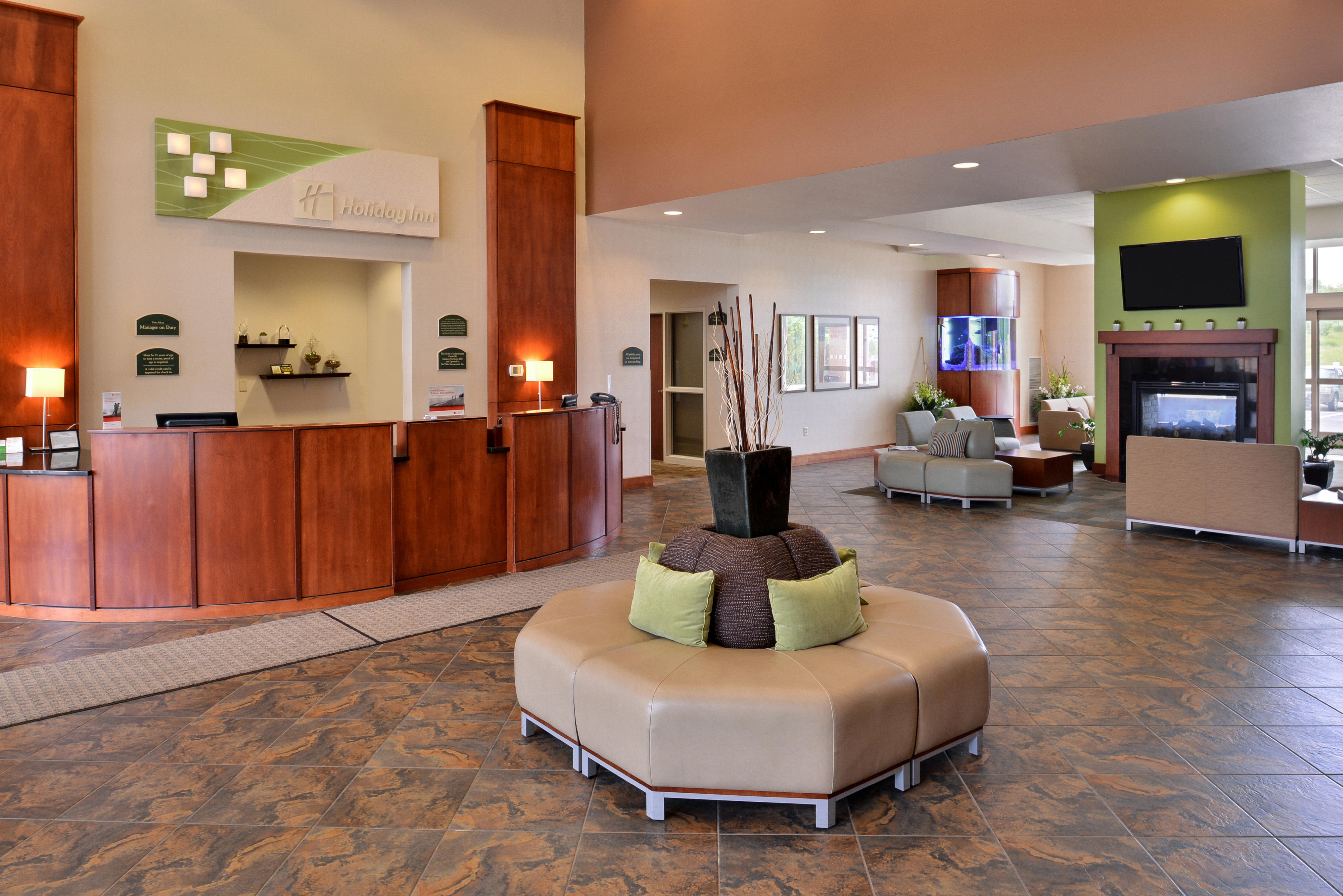 Hotel At The American Center By Ihg