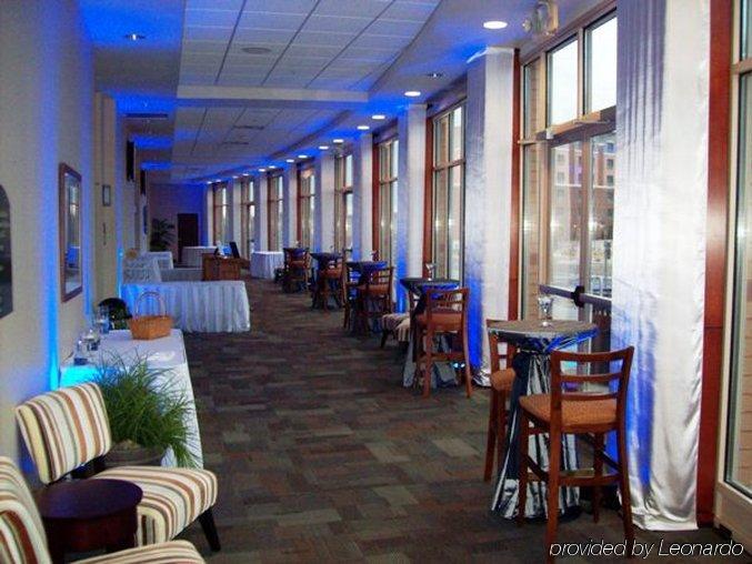 At The American Center By Ihg 3*